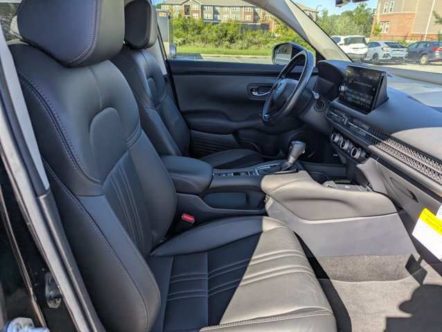 Used 2025 Honda HR-V EX-L image 28