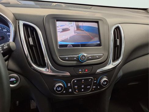 Certified 2024 Chevrolet Equinox LT FWD image 19