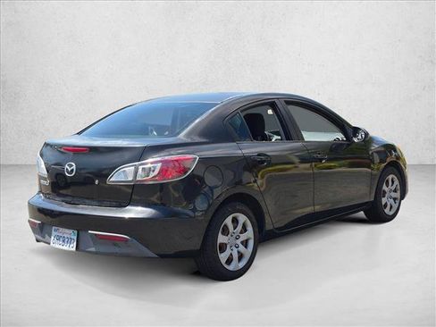 Used 2011 MAZDA MAZDA3 i Sport FWD image 5