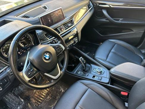 Used 2021 BMW X1 sDrive28i w/ Premium Package image 9
