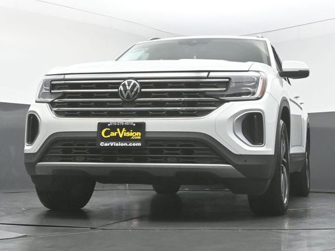 Used 2025 Volkswagen Atlas SE AWD/4WD image 46