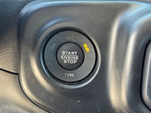 Used 2021 Jeep Wrangler Unlimited Sport w/ Sun And Sound Package image 17