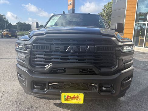 Used 2025 RAM 2500 Tradesman w/ Commercial Features Package AWD/4WD image 6