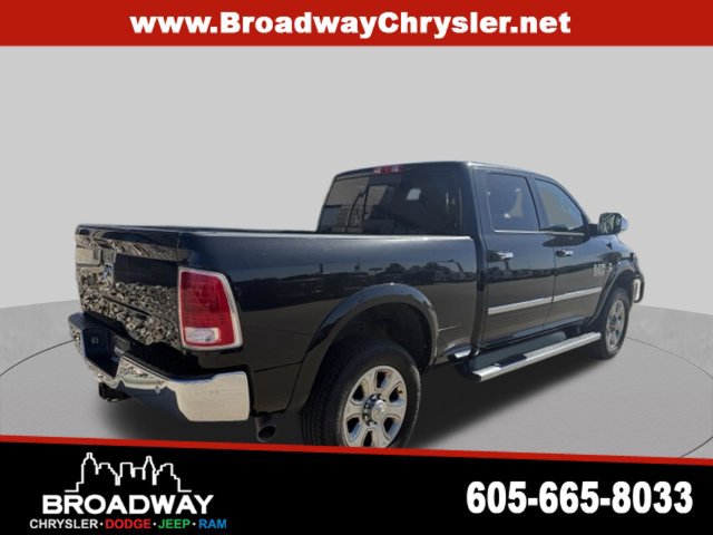 Used 2018 RAM 3500 Laramie w/ Convenience Group AWD/4WD image 6