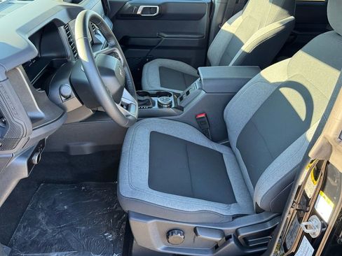 New 2025 Ford Bronco Big Bend image 7