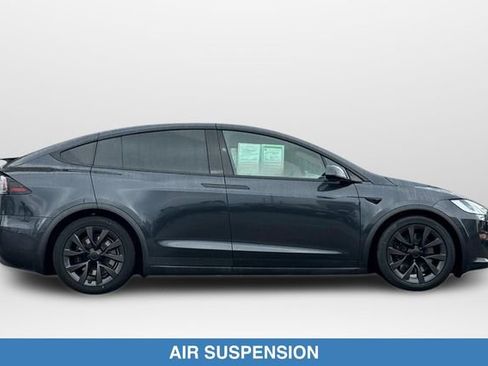 Used 2024 Tesla Model X AWD/4WD image 4