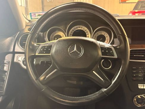 Used 2013 Mercedes-Benz C 300 4MATIC Sedan image 15