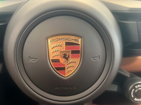 Certified 2026 Porsche 911 GT3 RWD image 33