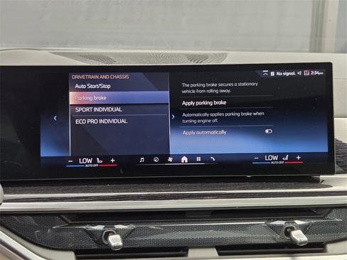 Used 2026 BMW X5 xDrive40i w/ M Sport Package image 30