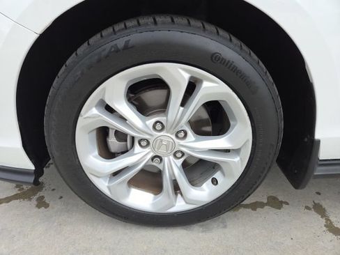Certified 2023 Honda Accord LX image 10