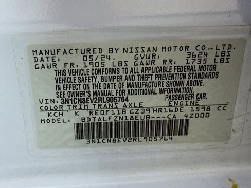 Used 2024 Nissan Versa SV FWD image 12