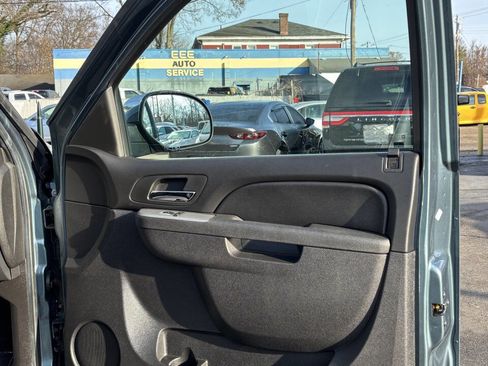 Used 2010 GMC Sierra 1500 SLE image 19