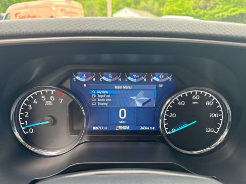 Certified 2023 Ford F150 XLT w/ Equipment Group 301A Mid AWD/4WD image 13