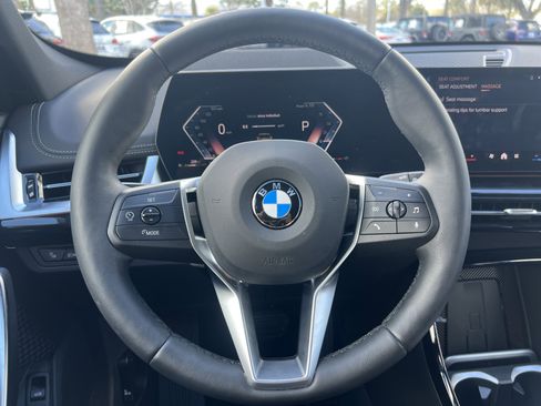 Used 2025 BMW X1 xDrive28i image 18