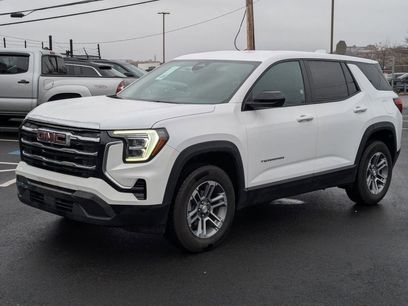 Used 2025 GMC Terrain Elevation