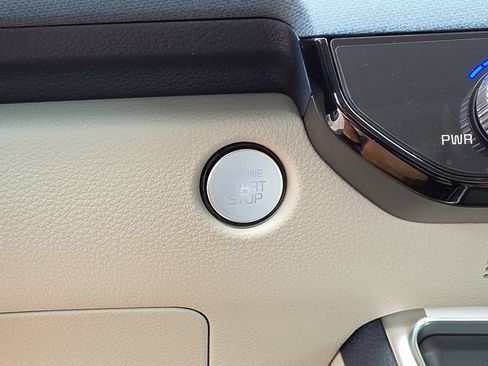 New 2026 Kia Carnival SX FWD image 29