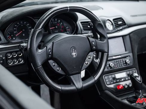 Used 2017 Maserati GranTurismo MC RWD image 7