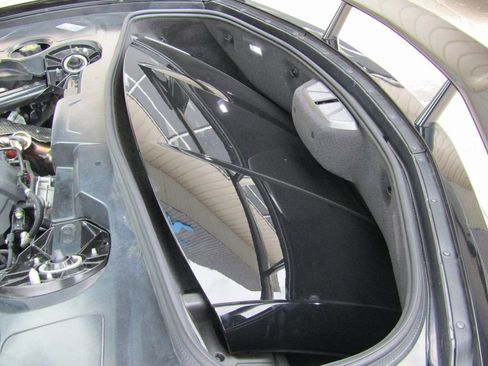 Used 2023 Chevrolet Corvette Stingray Coupe w/ 1LT image 31