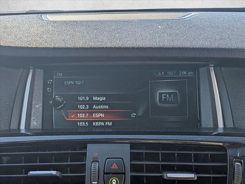 Used 2017 BMW X3 sDrive28i image 12