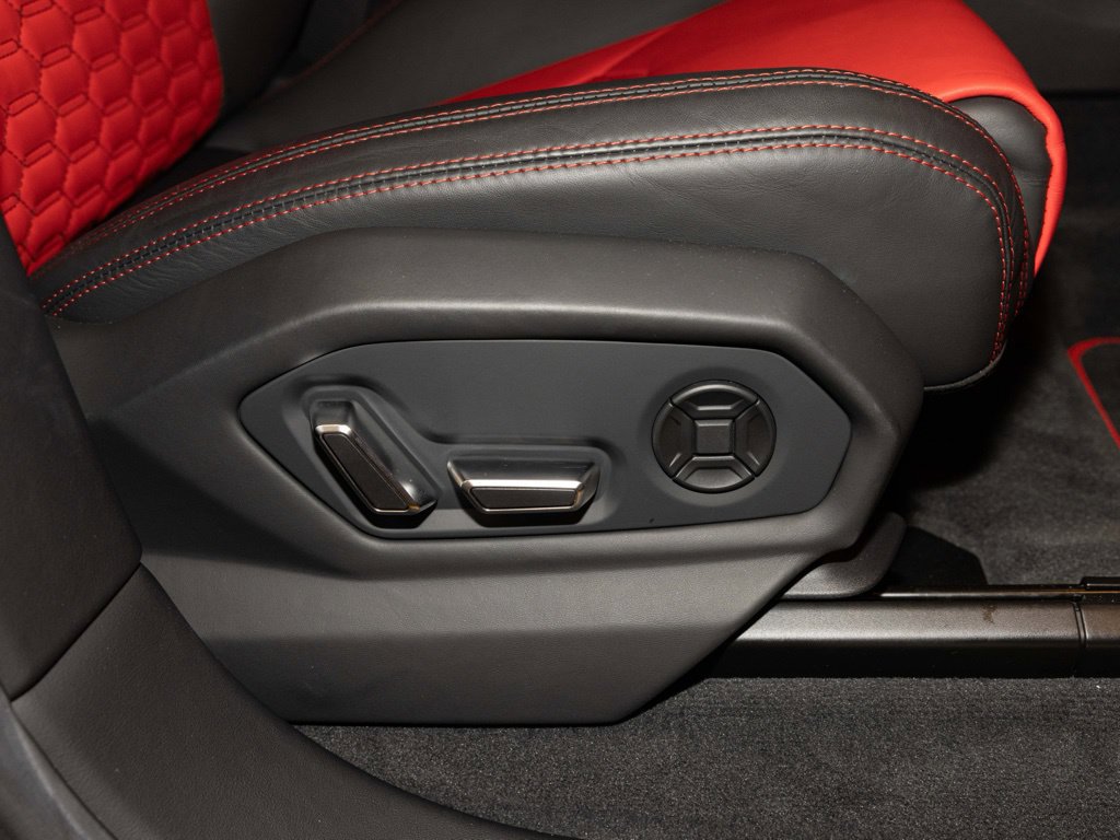 Used 2022 Lamborghini Urus AWD/4WD image 65