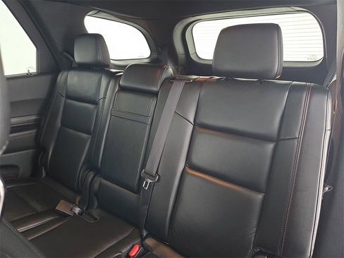 Used 2024 Dodge Durango GT image 32