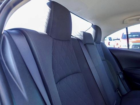 Used 2020 Toyota Corolla LE FWD image 13
