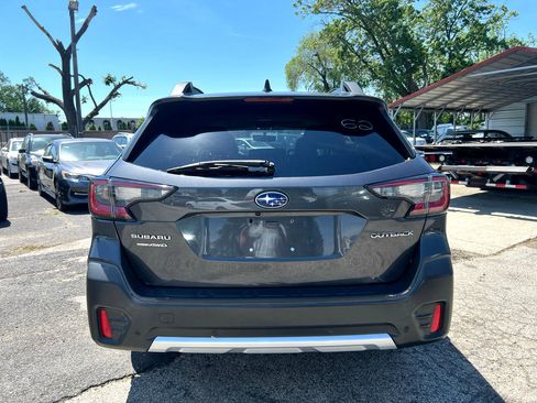 Used 2020 Subaru Outback Limited image 7