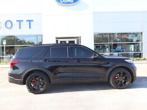 Certified 2020 Ford Explorer ST w/ ST Street Pack AWD/4WD image 16