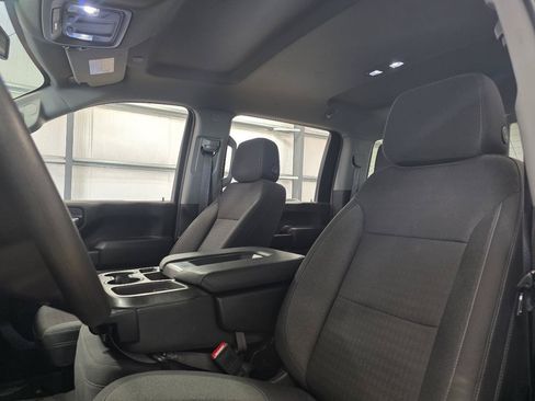 Used 2023 Chevrolet Silverado 2500 Custom w/ Custom Value Package AWD/4WD image 14