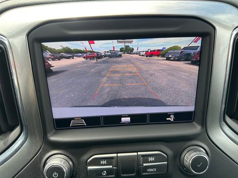 Used 2020 Chevrolet Silverado 1500 LTZ w/ LTZ Texas Edition RWD image 15