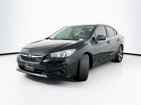 Used 2018 Subaru Impreza 2.0i image 2