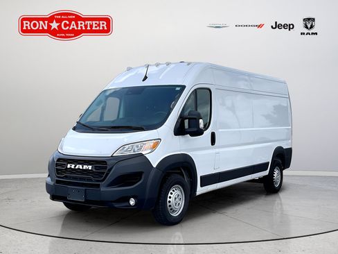 Used 2025 RAM ProMaster 2500 w/ Convenience Group FWD image 3
