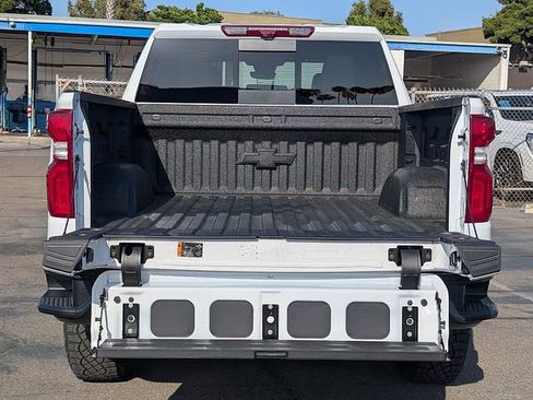 New 2026 Chevrolet Silverado 1500 ZR2 w/ LPO, Dark Essentials Package AWD/4WD image 8