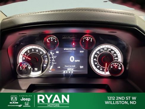 Used 2018 RAM 2500 Laramie w/ Cold Weather Group AWD/4WD image 19