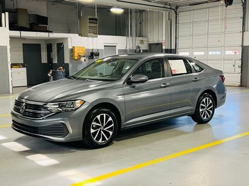 Used 2023 Volkswagen Jetta S w/ IQ.Drive Package image 13