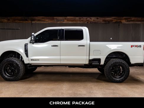 Used 2023 Ford F250 King Ranch w/ Chrome Package image 6