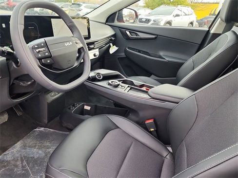 New 2025 Kia EV6 Light image 12