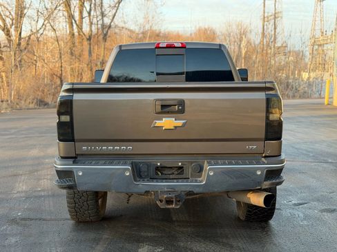 Used 2015 Chevrolet Silverado 2500 LTZ w/ Duramax Plus Package image 6