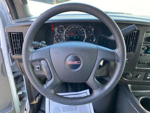 Used 2020 GMC Savana 3500 LT w/ LT Preferred Equipment Group image 13