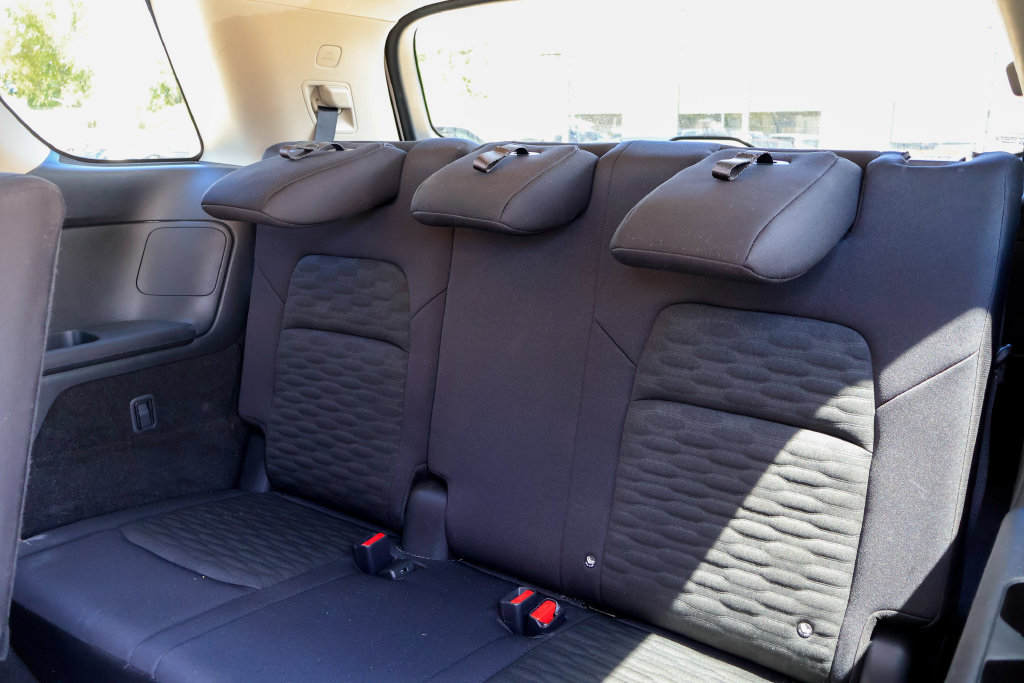 Used 2025 Nissan Pathfinder SV AWD/4WD image 11