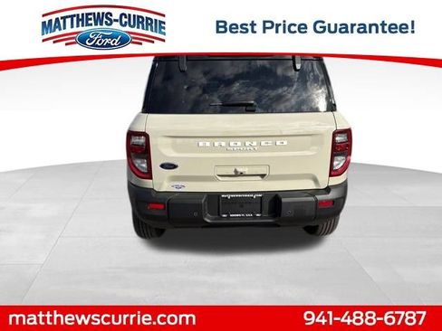 New 2025 Ford Bronco Sport Outer Banks image 5