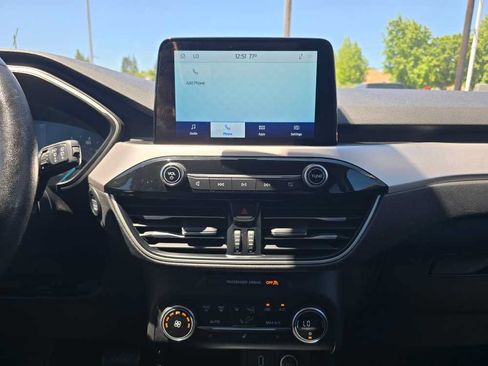 Used 2020 Ford Escape SEL AWD/4WD image 12