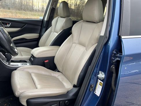 Used 2022 Subaru Ascent Limited w/ Technology Package image 9