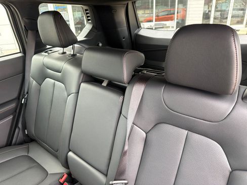 New 2026 Jeep Cherokee Limited AWD/4WD image 21