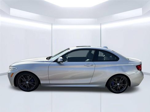 Used 2016 BMW M235i Coupe RWD image 3
