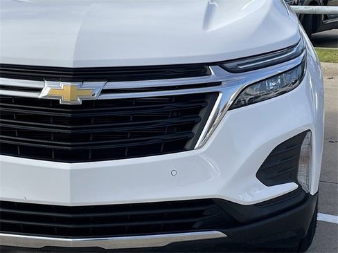 Used 2023 Chevrolet Equinox LT image 7