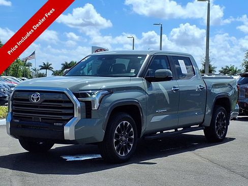 Used 2025 Toyota Tundra Limited AWD/4WD image 3