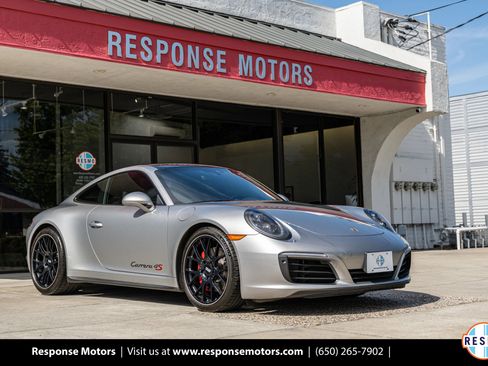 Used 2017 Porsche 911 Carrera 4S image 1