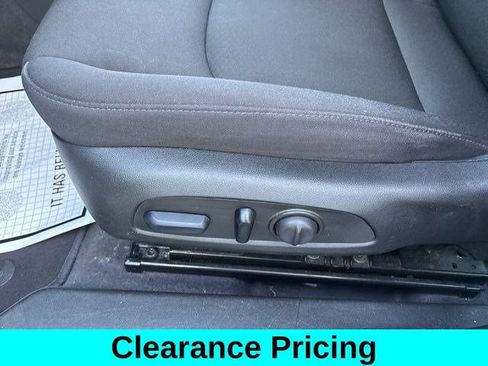 Used 2023 Chevrolet Malibu LT image 12