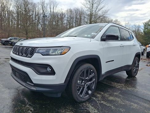 New 2026 Jeep Compass Latitude AWD/4WD image 2